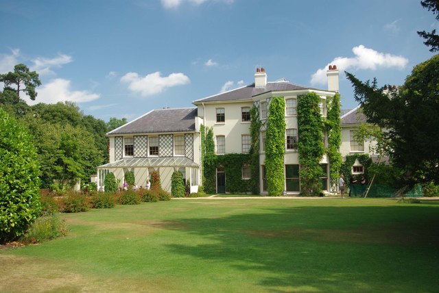 Photo of the exterior of Down House, Charles Darwin's home