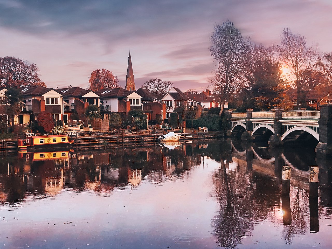 Old Bridge, Weybridge